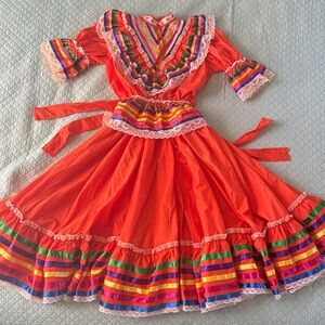 Girls Mexican Traditional Jalisco Dancing Costume double circle double vuelo